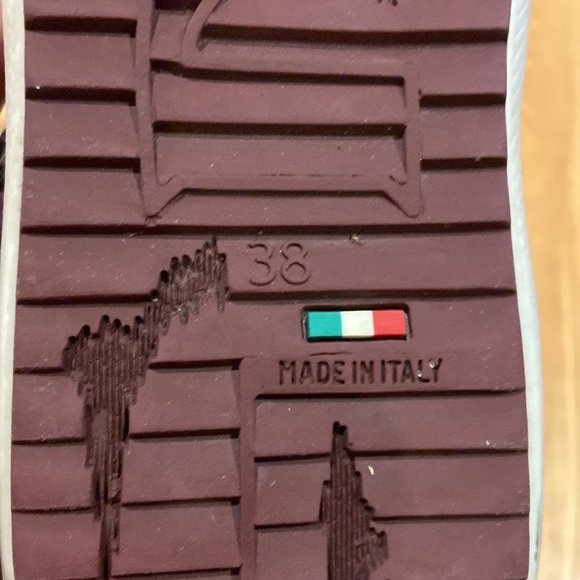 Nero Giardini Leather Sneakers - Picture 7 of 9